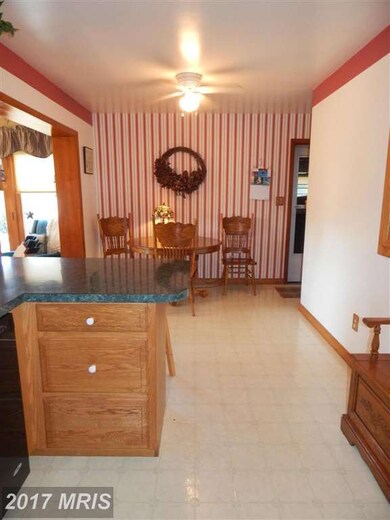 1554 Brechbill Rd, Chambersburg, PA 17202 - photo 4