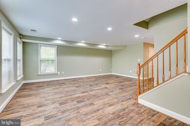 25836 Turlough Terrace, Chantilly, VA 20152 - photo 3