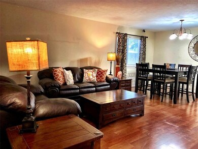 2707 Fox View Cir, Spring, TX 77386 - photo 2