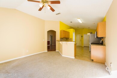 6093 Scenic Meadow Ln, Jacksonville, FL 32244 - photo 6