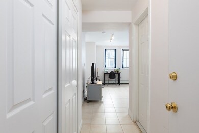 2 Arlington St unit 4, Cambridge, MA 02140 - photo 3