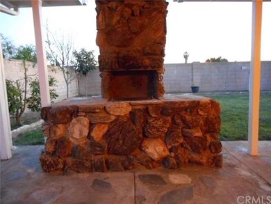 Outdoor BBQ/Fireplace
