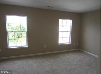 43721 Clear Lake Square unit 10, Ashburn, VA 20147 - photo 3