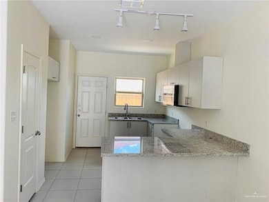 810 S Michigan St unit 2, Alton, TX 78573 - photo 4