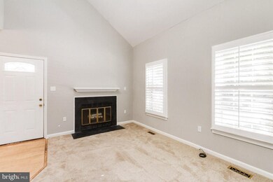 15008 Bridgeport Dr, Dumfries, VA 22025 - photo 5