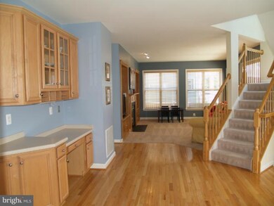 46793 Backwater Dr, Sterling, VA 20164 - photo 3