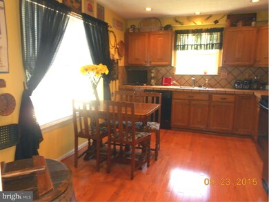 9442 Loch Leven Ct, Laurel, MD 20723 - photo 3