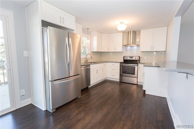 48 Dale Dr, North Tonawanda, NY 14120 - photo 4