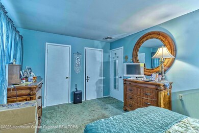 Main bedroom