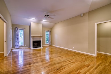 4433 Summer Creek Ln, Newburgh, IN 47630 - photo 7