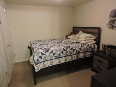 1505 N Broughton St, Sherman, TX 75090 - photo 7