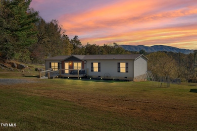 3176 Highway 421, Bristol, TN 37620 - photo 2