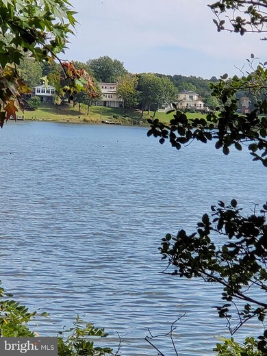 0 Sea Horse Dr unit VAWE2000023, Colonial Beach, VA 22443 - photo 2