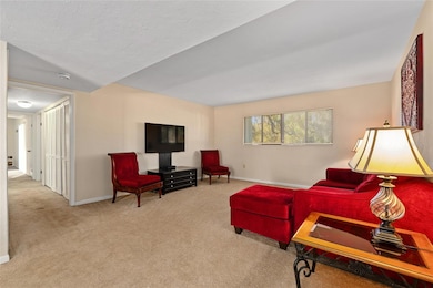 401 NW 39th Rd unit 401C, Gainesville, FL 32607 - photo 4