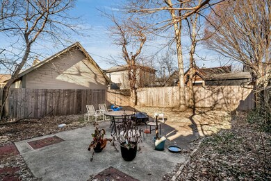 R 750 S 3rd Street 014-