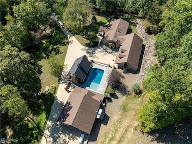 4133 Lace Rd NW unit 29, Malvern, OH 44644 - photo 5