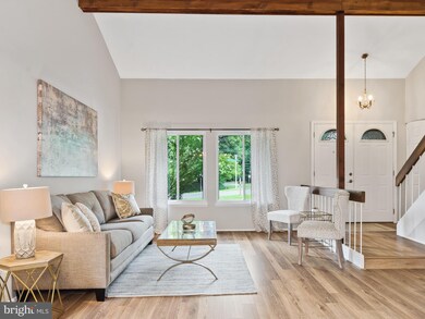 14716 Pebble Hill Ln, North Potomac, MD 20878 - photo 5