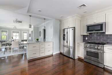 3 Rosemere Ct unit 2, Roslindale, MA 02131 - photo 3