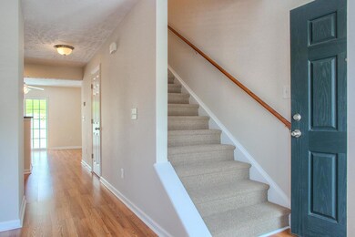 Glistening hardwood laminate throughout!
