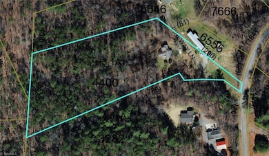 153 Pineway Ln, Thurmond, NC 28683 - photo 7