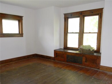 306 N Main St, Kirklin, IN 46050 - photo 7