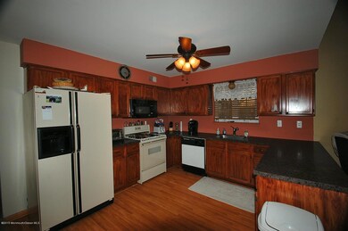 112 Park Ave, Union Beach, NJ 07735 - photo 5