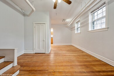 510 W Surf St unit B, Chicago, IL 60657 - photo 5