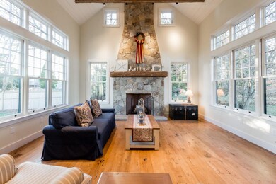 32 Knoll Dr, Edgartown, MA 02539 - photo 6