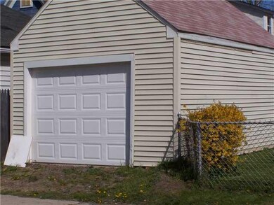 Parking Lot/Garage