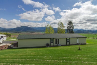 2438 B Heine-7