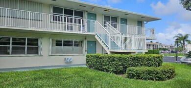880 Horizons W unit 111, Boynton Beach, FL 33435 - photo 3