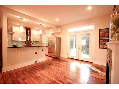 Dining Room. SPACIOUS, FUN, AND RELEVANT!