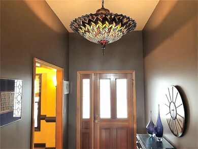 Hardwood Floors in Foyer.