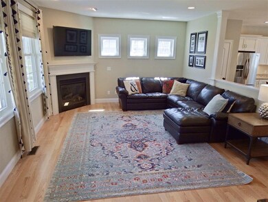 19 Bittersweet Ln, Stratham, NH 03885 - photo 6