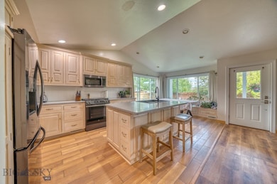 Kitchen and dining area