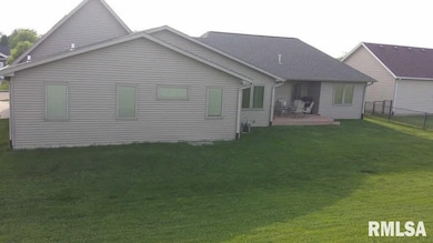 18 Nicholas Ct, Eldridge, IA 52748 - photo 5