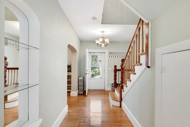 109 Walnut St, Malden, MA 02148 - photo 4