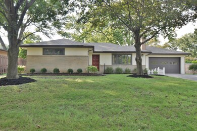 2 Front View 0234