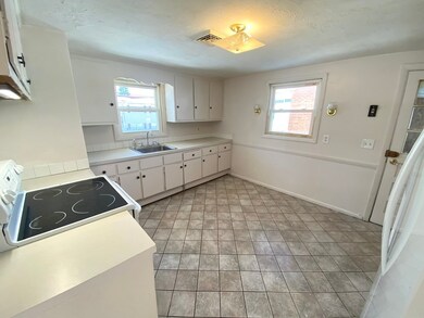 24 Meade Rd, Waltham, MA 02451 - photo 3