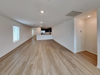 18819 Charter Elm Dr, Hockley, TX 77447 - photo 3