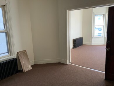 29 N Manning Blvd unit 1, Albany, NY 12206 - photo 3