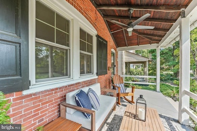 939 Glenbrook Ave, Bryn Mawr, PA 19010 - photo 2