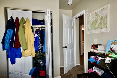 Guest bedroom 2