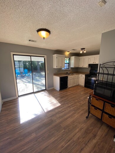 210 Knoll Ct, Centerville, GA 31028 - photo 7