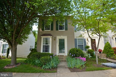 1864 Tiger Lily Cir unit 9, Woodbridge, VA 22192 - photo 2