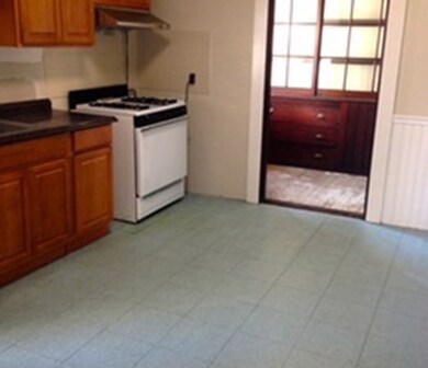 11 Copley St, Roxbury, MA 02119 - photo 7