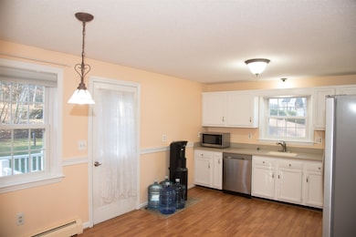 5 Columbia Dr, Londonderry, NH 03053 - photo 5