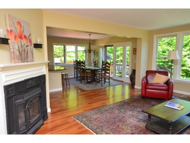 307 Winterbird Rd, Stowe, VT 05672 - photo 3