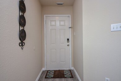 29503 Legends Hill Dr, Spring, TX 77386 - photo 3
