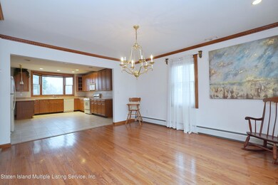 433 Richard Avenue
